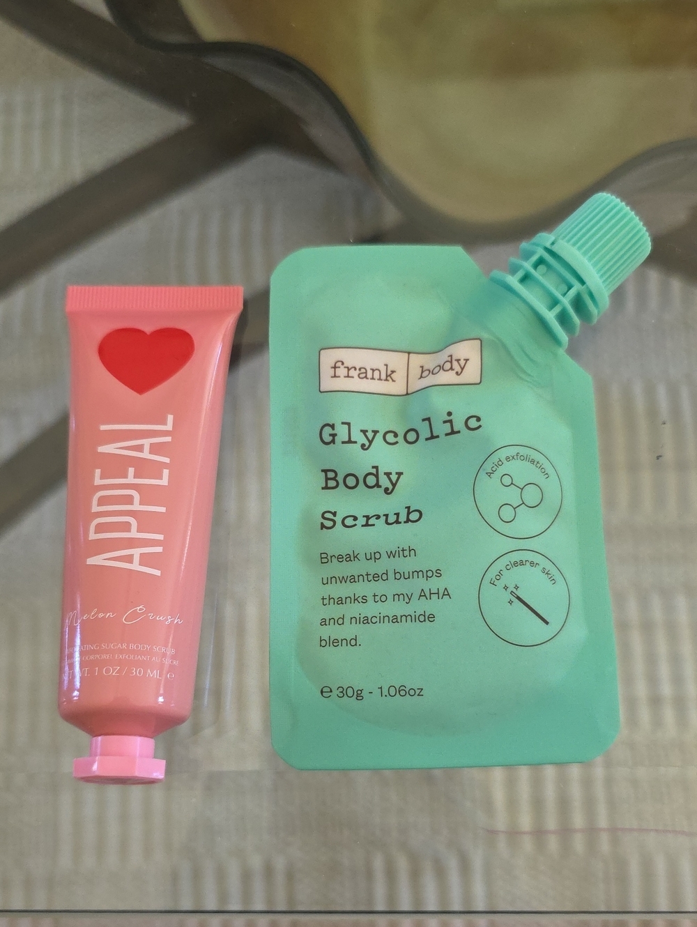 frank body Glycolic Body Scrub — Deluxe Sample